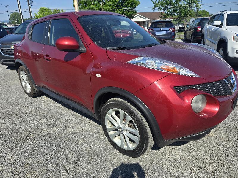 Nissan Juke S AWD 2013
