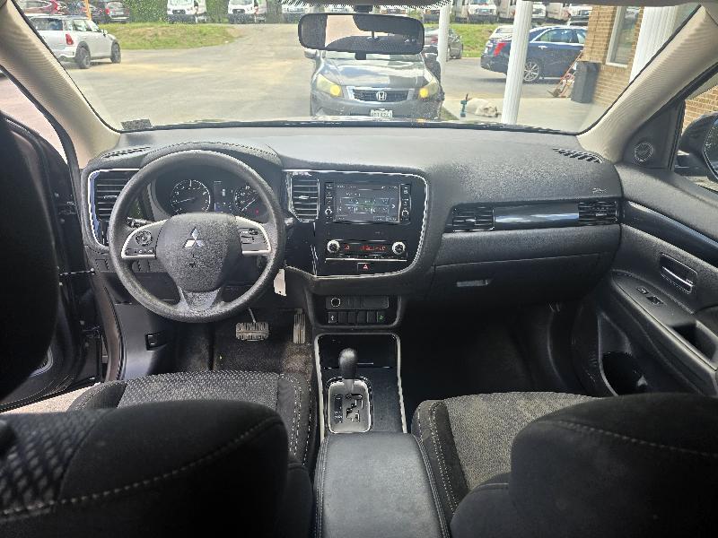 Mitsubishi Outlander SEL AWD 2020