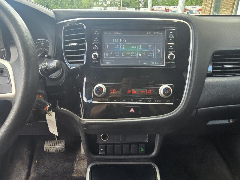 Mitsubishi Outlander SEL AWD 2020