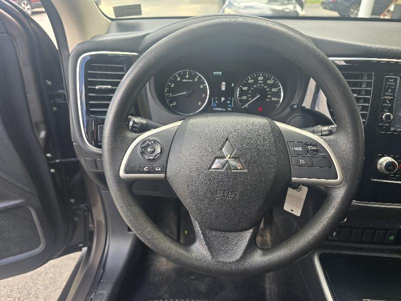 Mitsubishi Outlander SEL AWD 2020