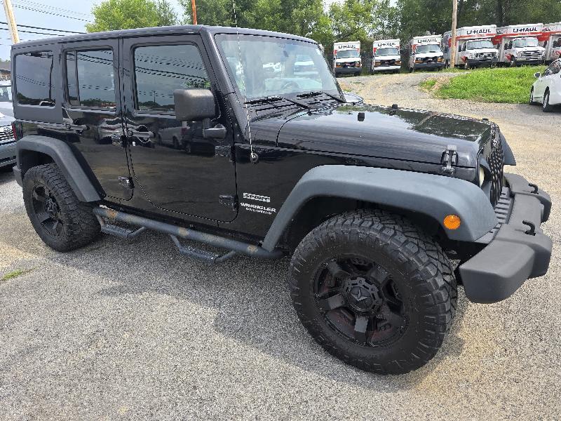 Jeep Wrangler Unlimited Sport 4WD 2013
