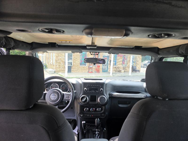 Jeep Wrangler Unlimited Sport 4WD 2013