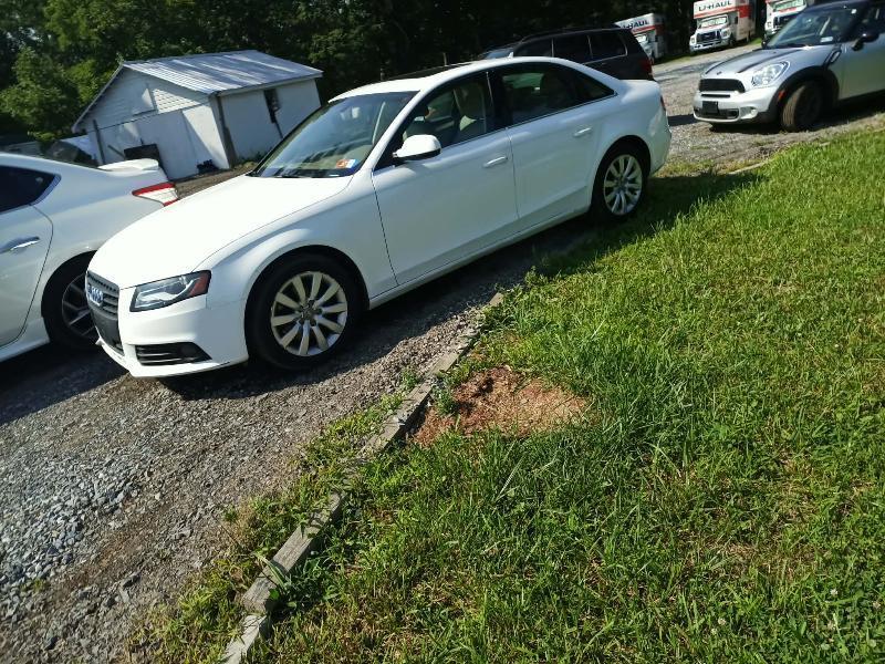 2011 Audi A4 2.0 T Sedan FrontTrak Multitronic