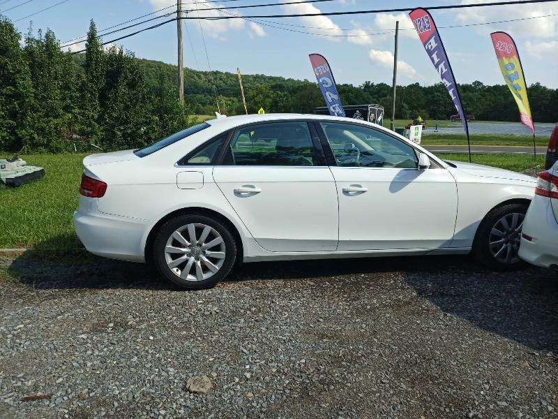 Audi A4 2.0 T Sedan FrontTrak Multitronic 2011