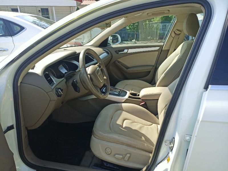 Audi A4 2.0 T Sedan FrontTrak Multitronic 2011