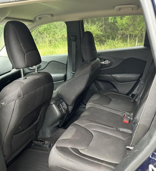 Jeep Cherokee Latitude 4WD 2015