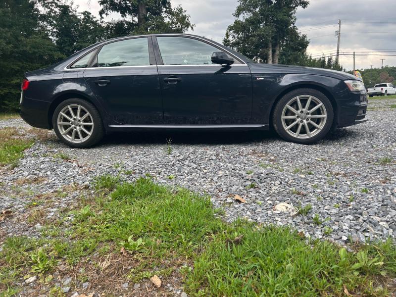 2014 Audi A4 2.0T Sedan quattro Tiptronic