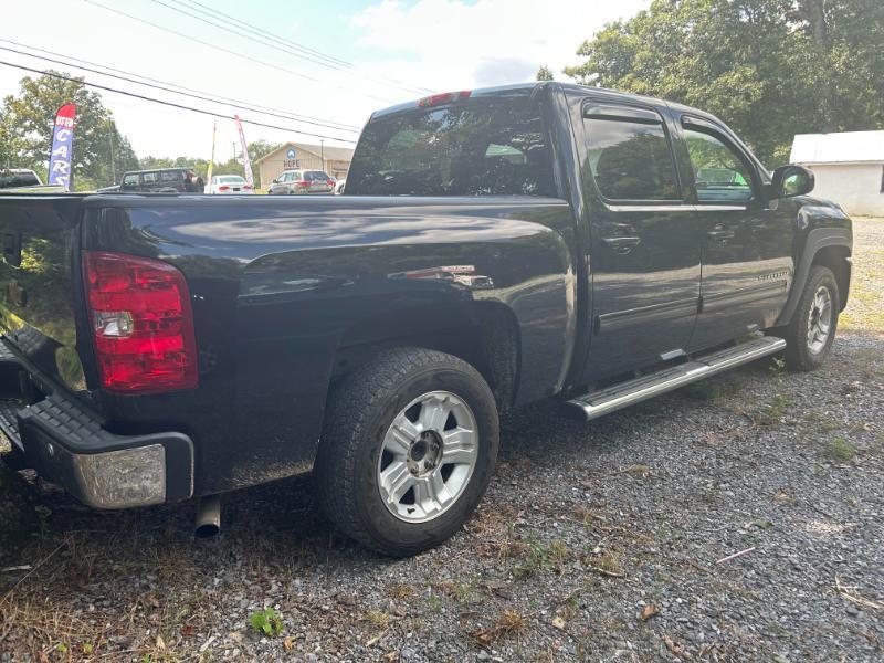 Chevrolet Silverado 1500 LT Crew Cab 4WD 2012