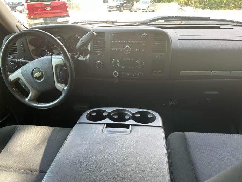 Chevrolet Silverado 1500 LT Crew Cab 4WD 2012