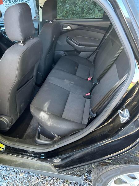 Ford Focus SE Sedan 2016