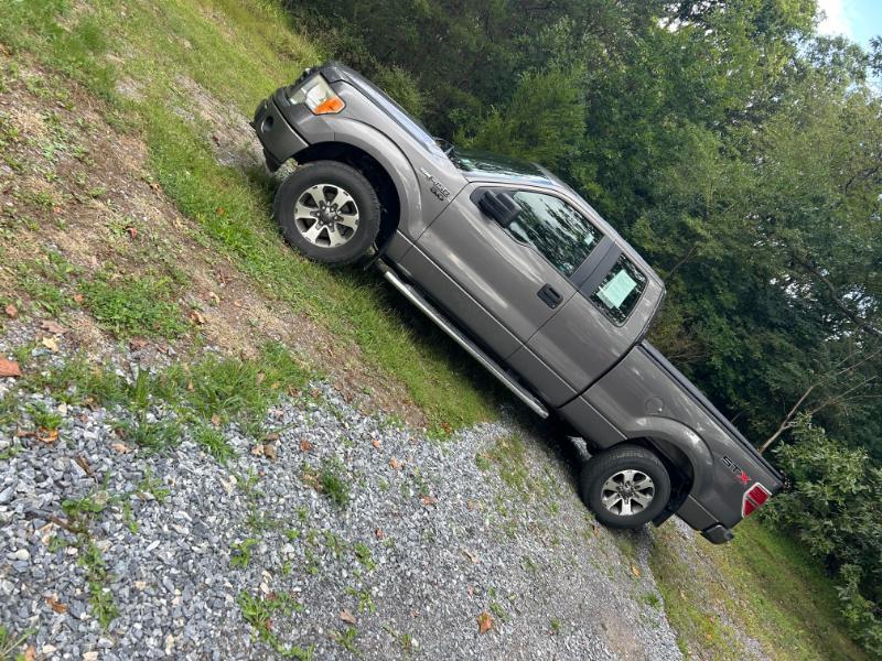 Ford F-150 XLT SuperCab 8-ft. Bed 4WD 2013