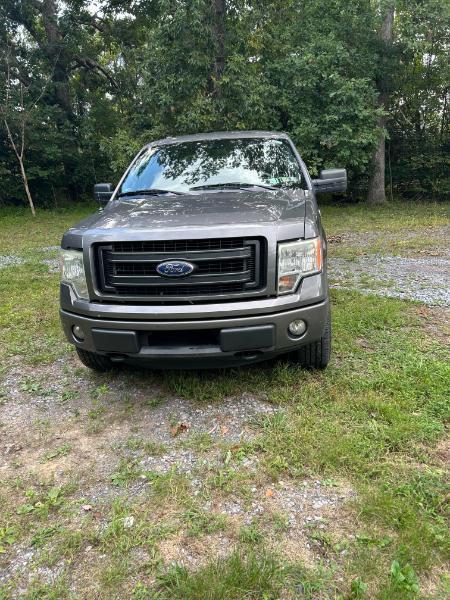 Ford F-150 XLT SuperCab 8-ft. Bed 4WD 2013