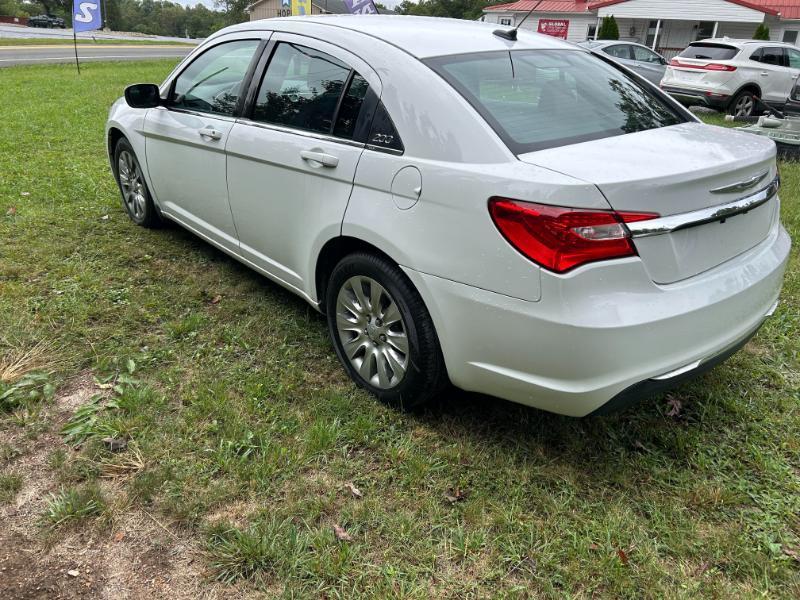 Chrysler 200 LX 2014