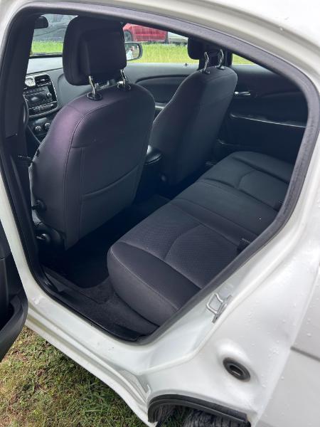 Chrysler 200 LX 2014