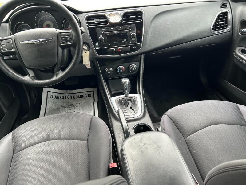 Chrysler 200 LX 2014