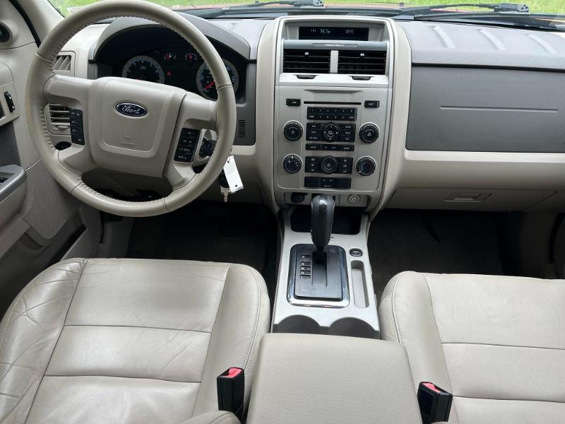 Ford Escape XLT 4WD 2010