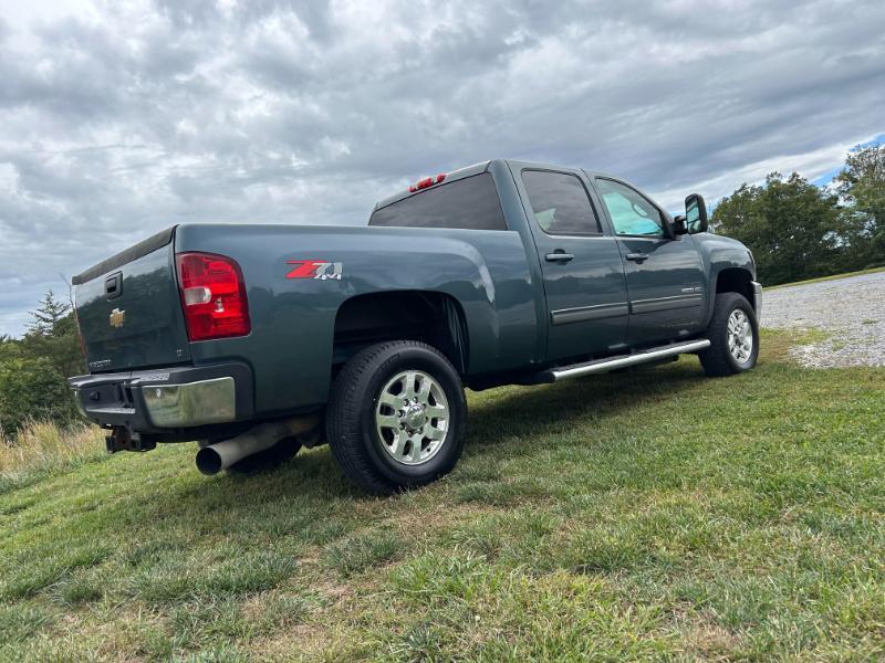 Chevrolet Silverado 2500HD LTZ Crew Cab 4WD 2012