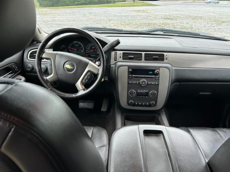 Chevrolet Silverado 2500HD LTZ Crew Cab 4WD 2012