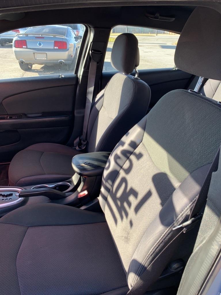 Chrysler 200 Touring 2012