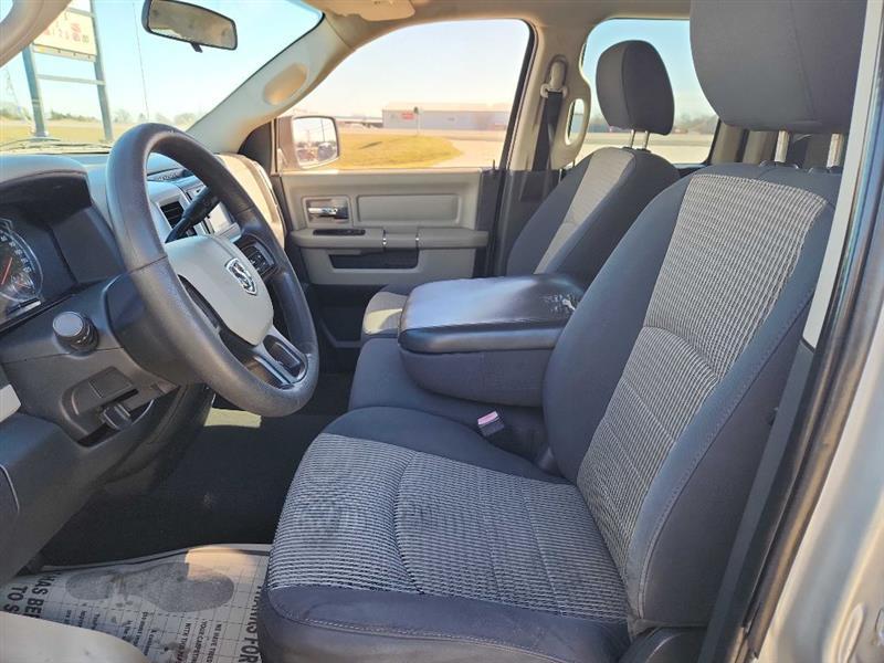 Dodge 1500 SLT Quad Cab 2WD 2012
