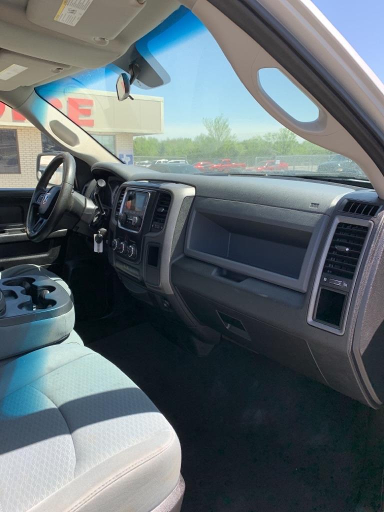 RAM 1500 Tradesman Quad Cab 2WD 2013