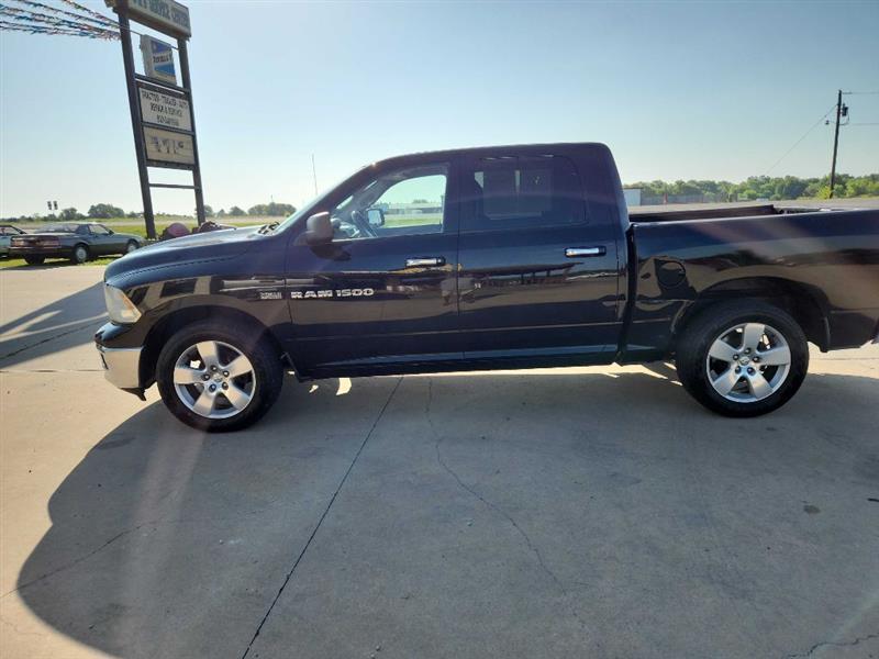 Dodge 1500 SLT Crew Cab 2WD 2012