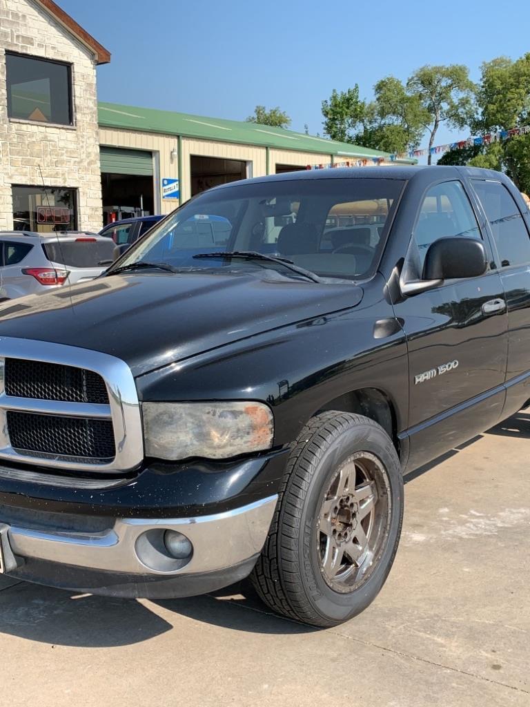 Dodge Ram 1500 ST Quad Cab 2WD 2004