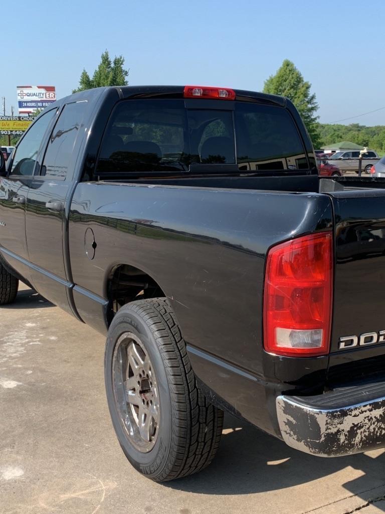 Dodge Ram 1500 ST Quad Cab 2WD 2004