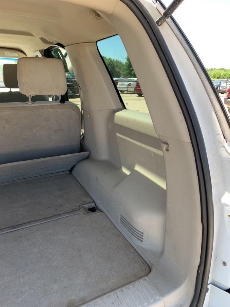 Ford Explorer XLT 4.0L 2WD 2007