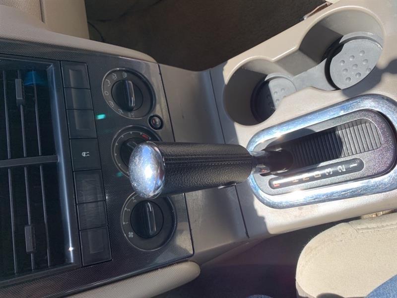 Ford Explorer XLT 4.0L 2WD 2007