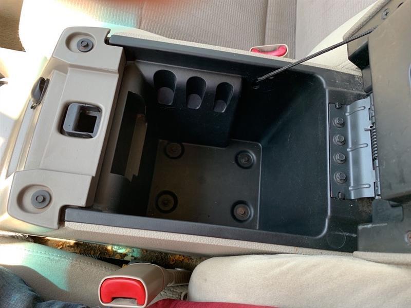 Ford Explorer XLT 4.0L 2WD 2007