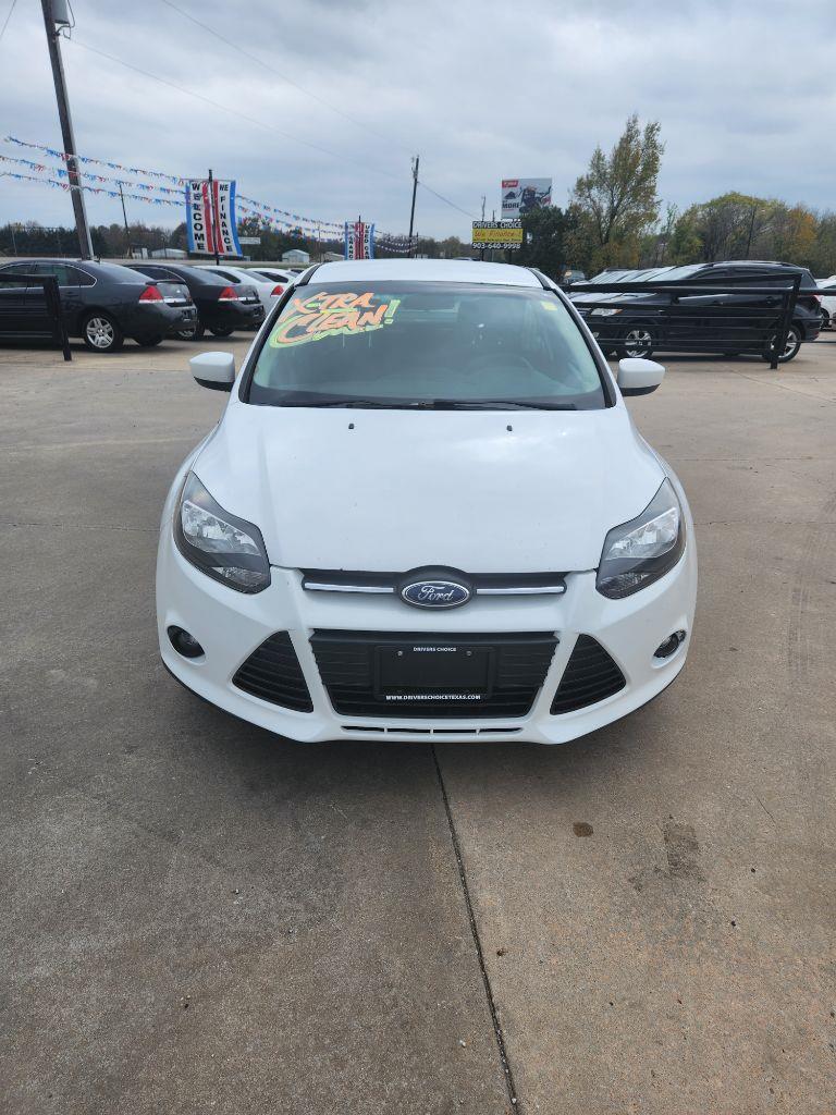 Ford Focus SE Sedan 2012