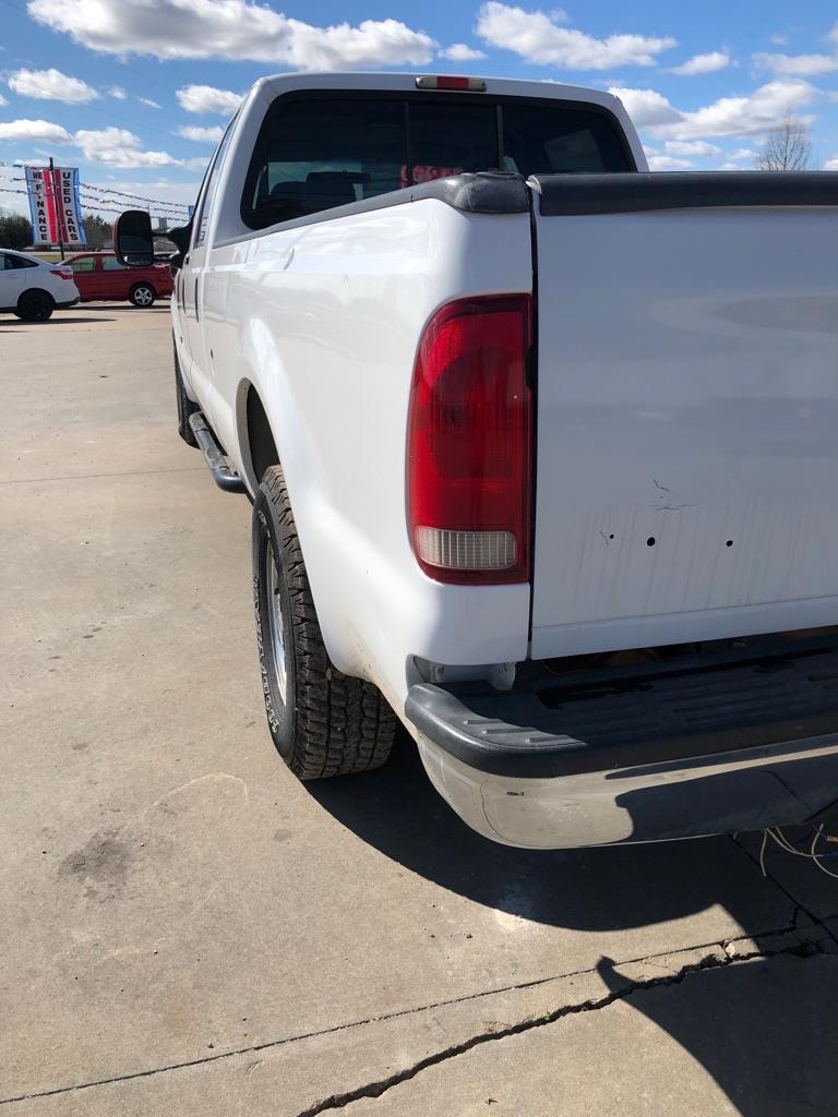 Ford F-350 SD XL Crew Cab Long Bed 2WD 2004