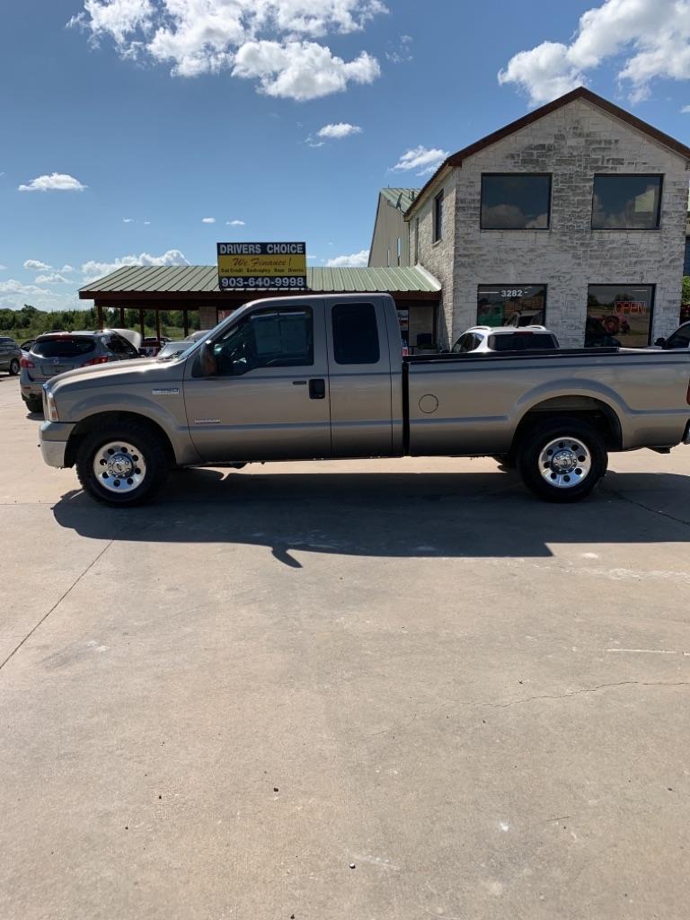2006 Ford F-250 SD XL SuperCab 2WD
