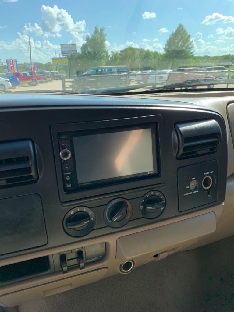 Ford F-250 SD XL SuperCab 2WD 2006