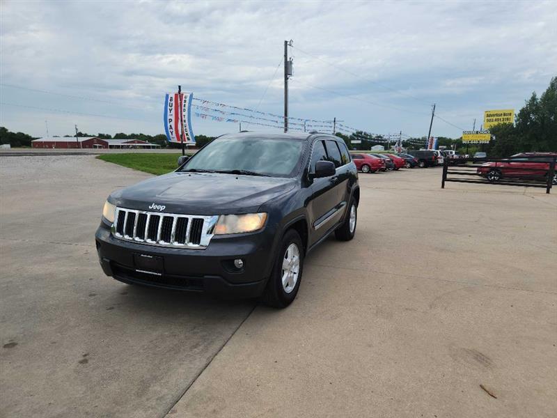 Jeep Grand Cherokee Laredo 2WD 2011
