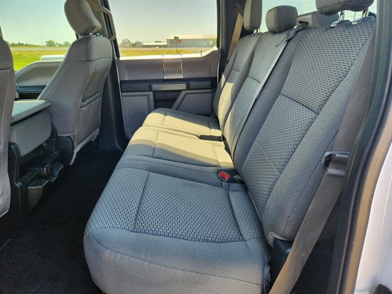 Ford F-150 XL SuperCrew 5.5-ft. Bed 4WD 2016