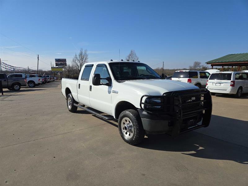 Ford F-250 SD XL Crew Cab 4WD 2006