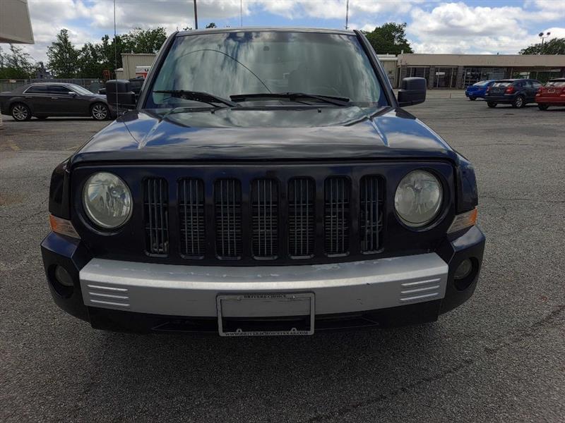 Jeep Patriot Limited 2WD 2008