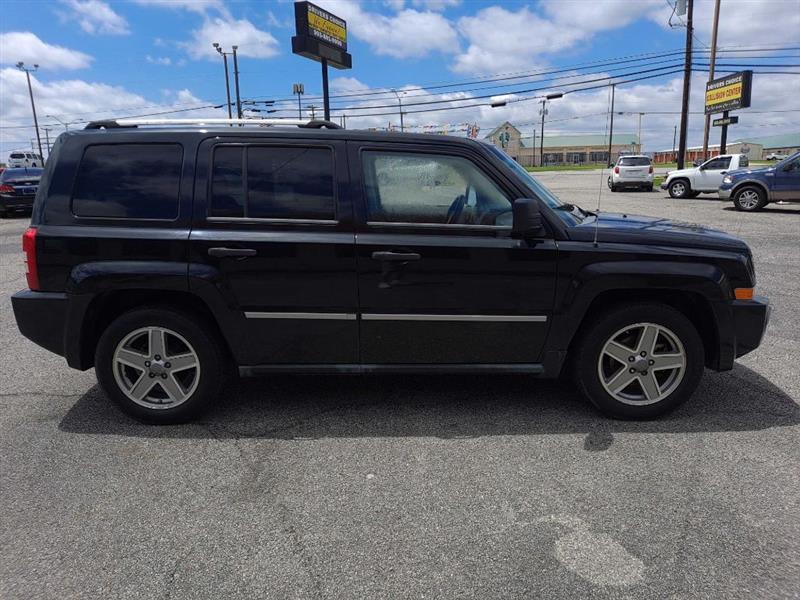 Jeep Patriot Limited 2WD 2008