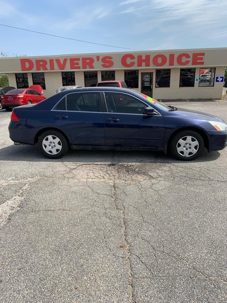 Honda Accord LX sedan AT 2006