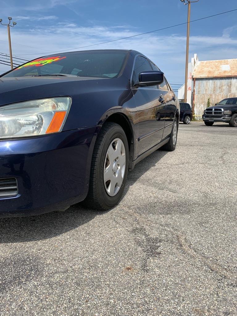 Honda Accord LX sedan AT 2006