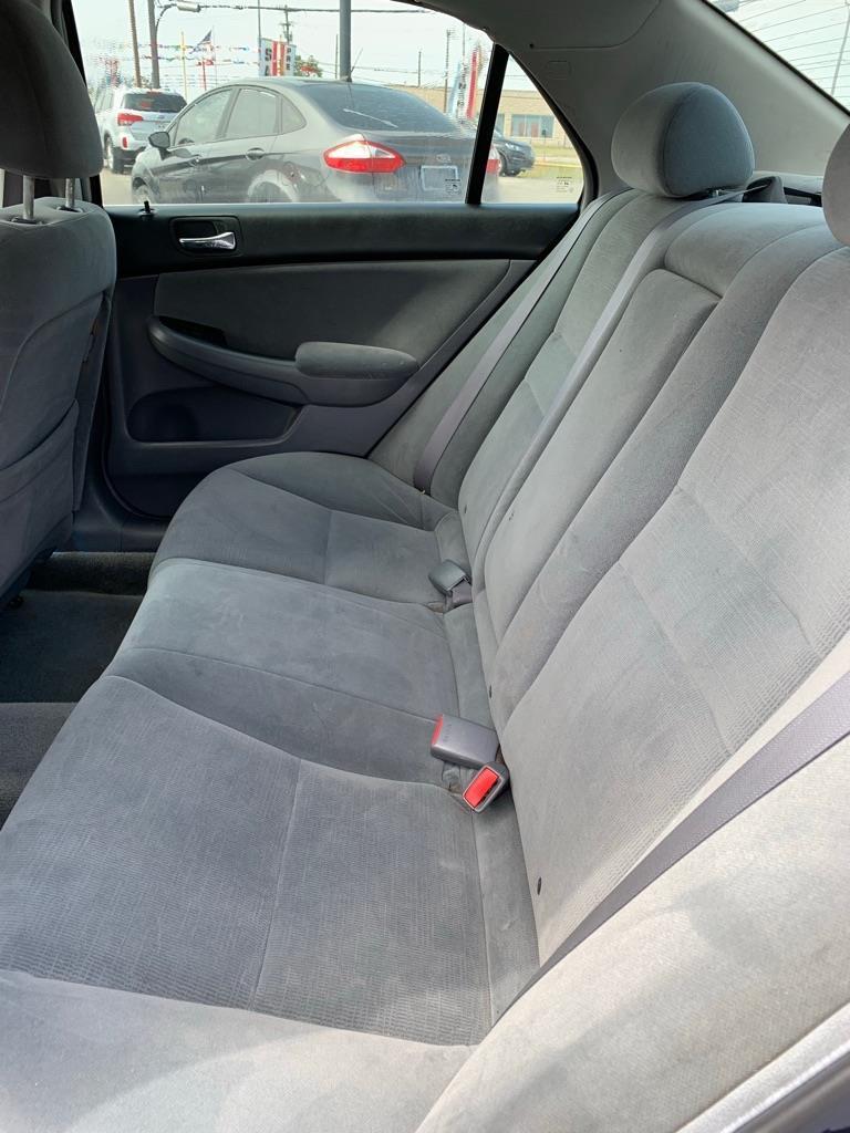 Honda Accord LX sedan AT 2006