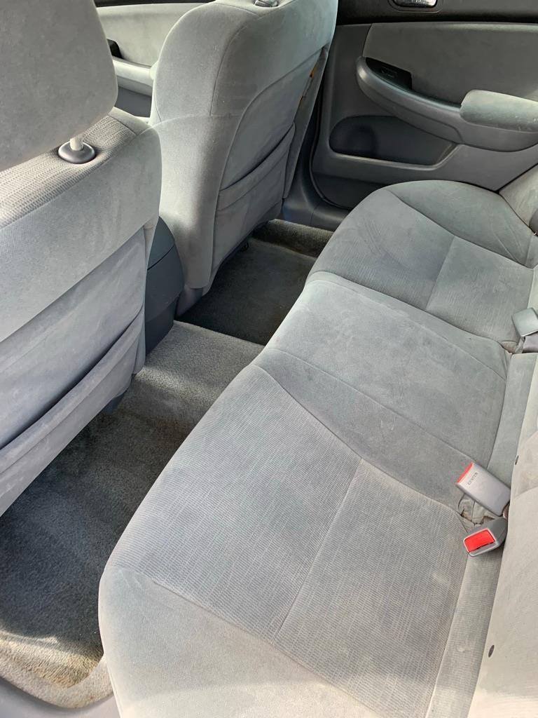 Honda Accord LX sedan AT 2006