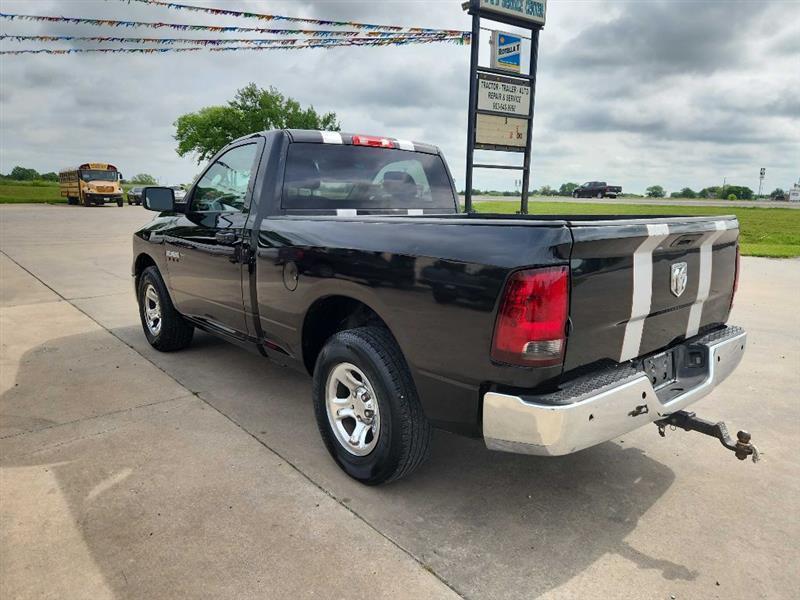 Dodge 1500 SLT SWB 2WD 2010