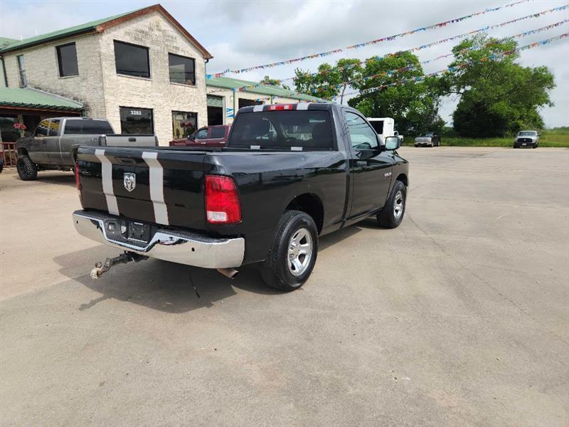 Dodge 1500 SLT SWB 2WD 2010