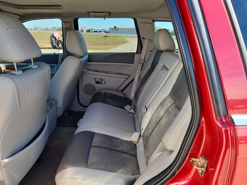 Jeep Grand Cherokee Overland 2WD 2006