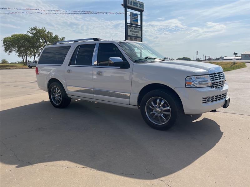 Lincoln Navigator L 4WD 2012