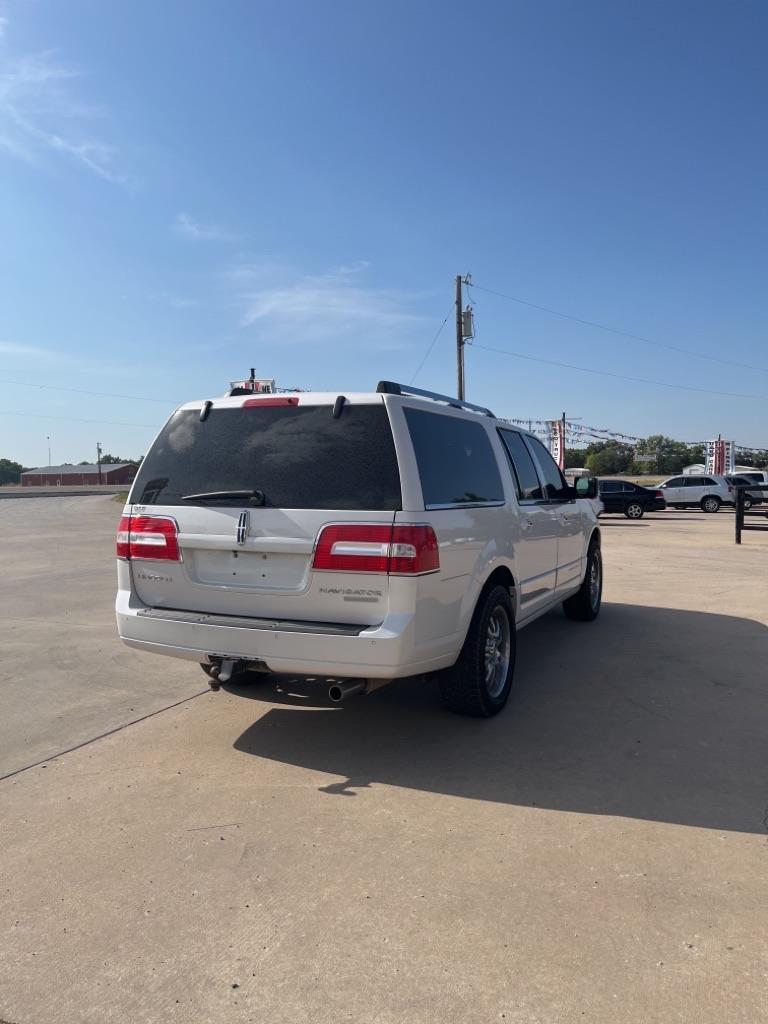 Lincoln Navigator L 4WD 2012