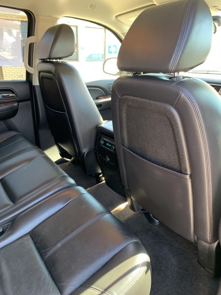 Chevrolet Suburban LS 1500 2WD 2008